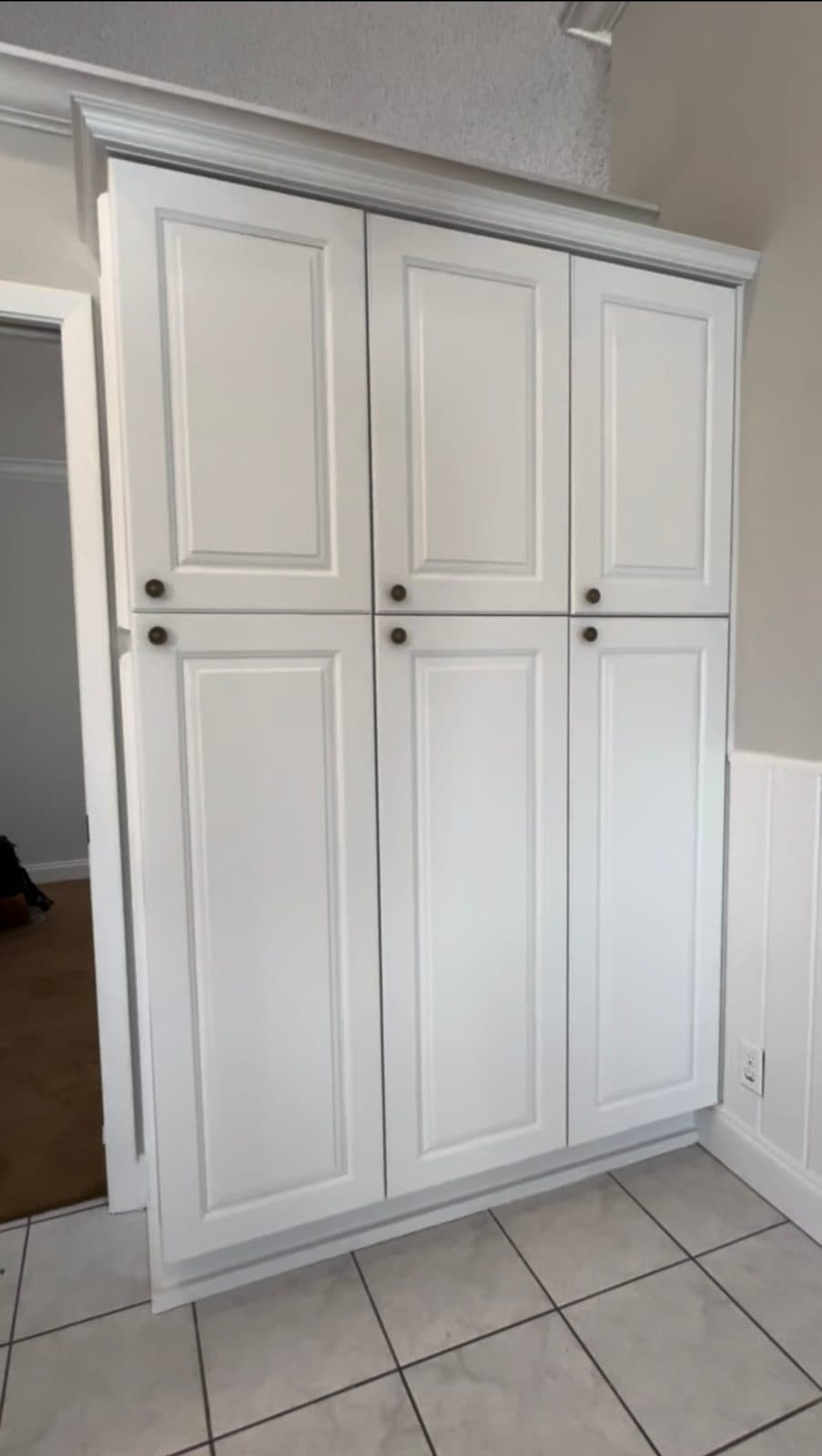 Kitchen cabinets repainted crisp white